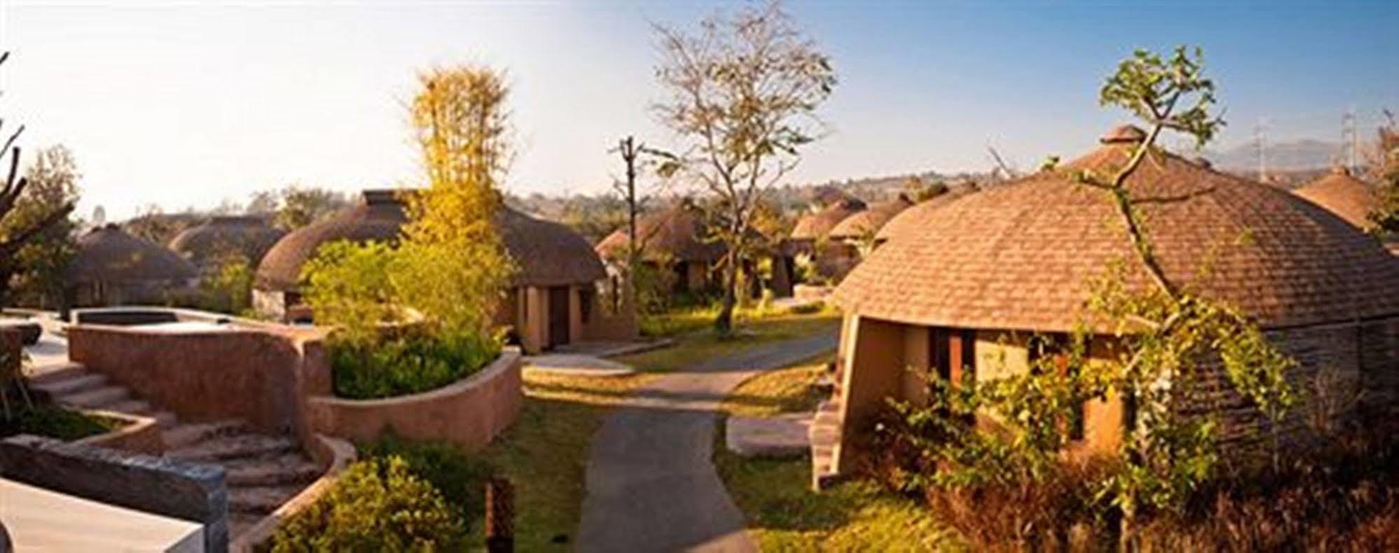 Montis Resort Pai Exterior photo
